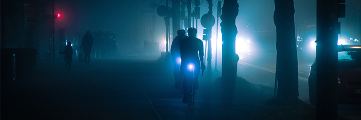 Fahrradfahrer bei Nacht
